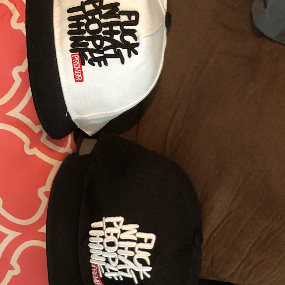 F what people think hats